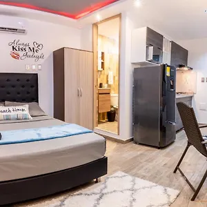 Confort+relax= Romantico + Piscina + Parqueadero Apartamento
